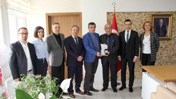 Kızılay Batı Anadolu Bölge Müdürü ve Personelleri Müdürlüğümüzü Ziyaret Ettiler