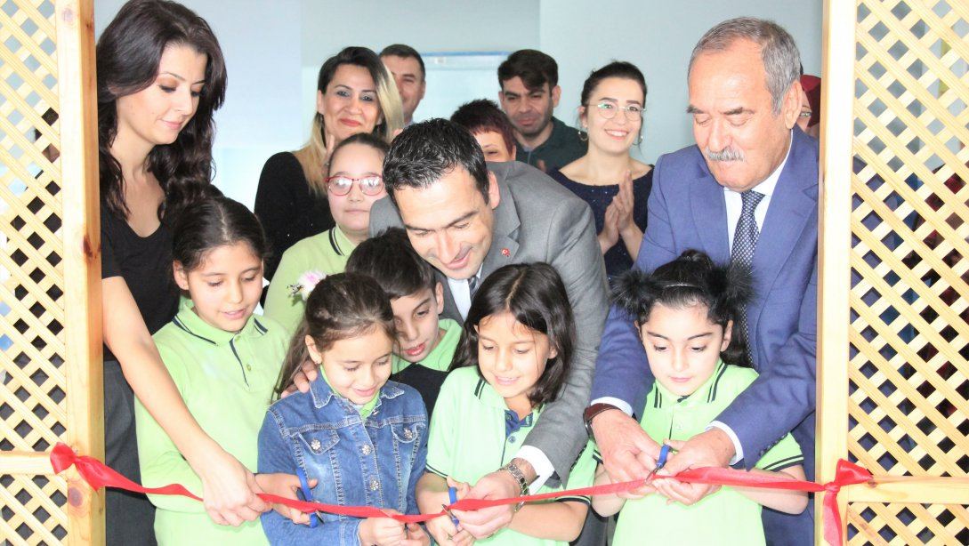 Vali Ali Fuat Güven İlkokulu Kütüphane Açılışı