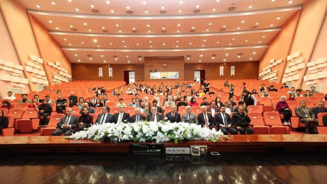 Türk Dünyası Gençlik Dijital Medya Akademisi'nin Tanıtım Toplantısı Gerçekleştirildi.